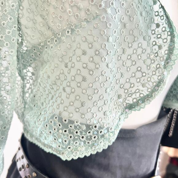 SOLD OUT - Picture 3 of 4